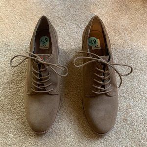 Ellen Degeneres Phoebe Oxford Heels